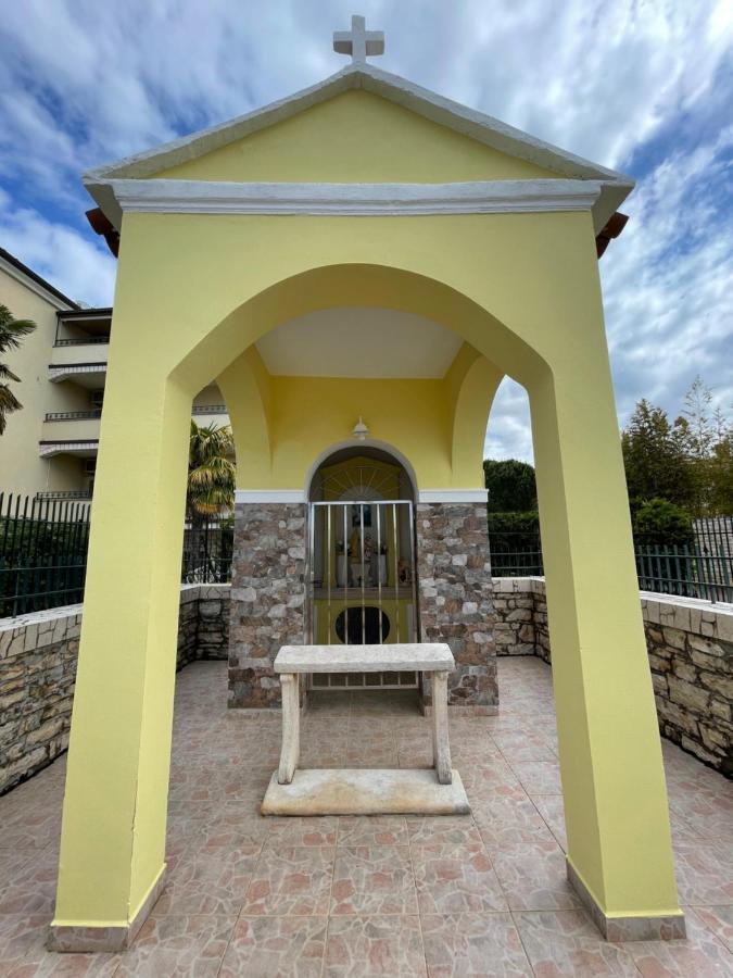 Villa Julia โลเวร็ตชิกา ภายนอก รูปภาพ